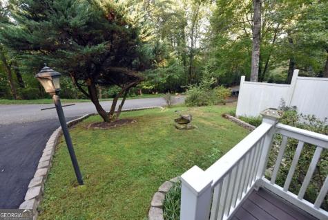 163 B Townhouse Drive Blairsville GA 30512
