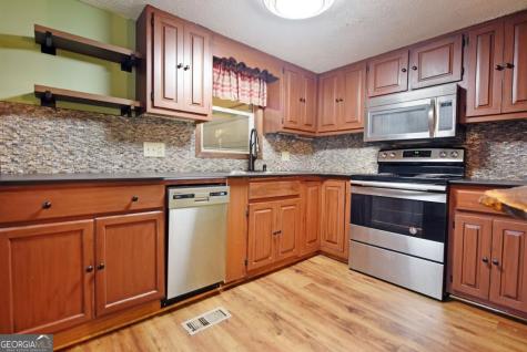 163 B Townhouse Drive Blairsville GA 30512