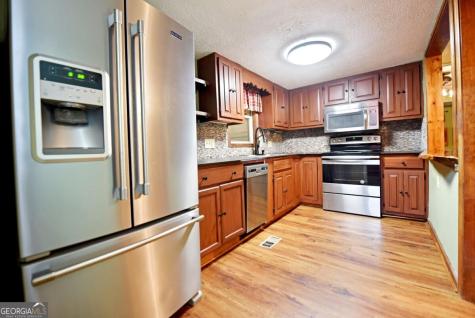163 B Townhouse Drive Blairsville GA 30512