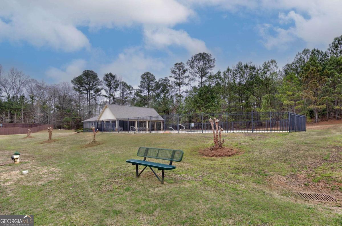 147 Stocks Circle West Point GA 31833