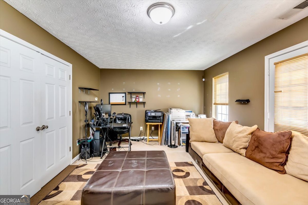 6371 Redan Square Lithonia GA 30058