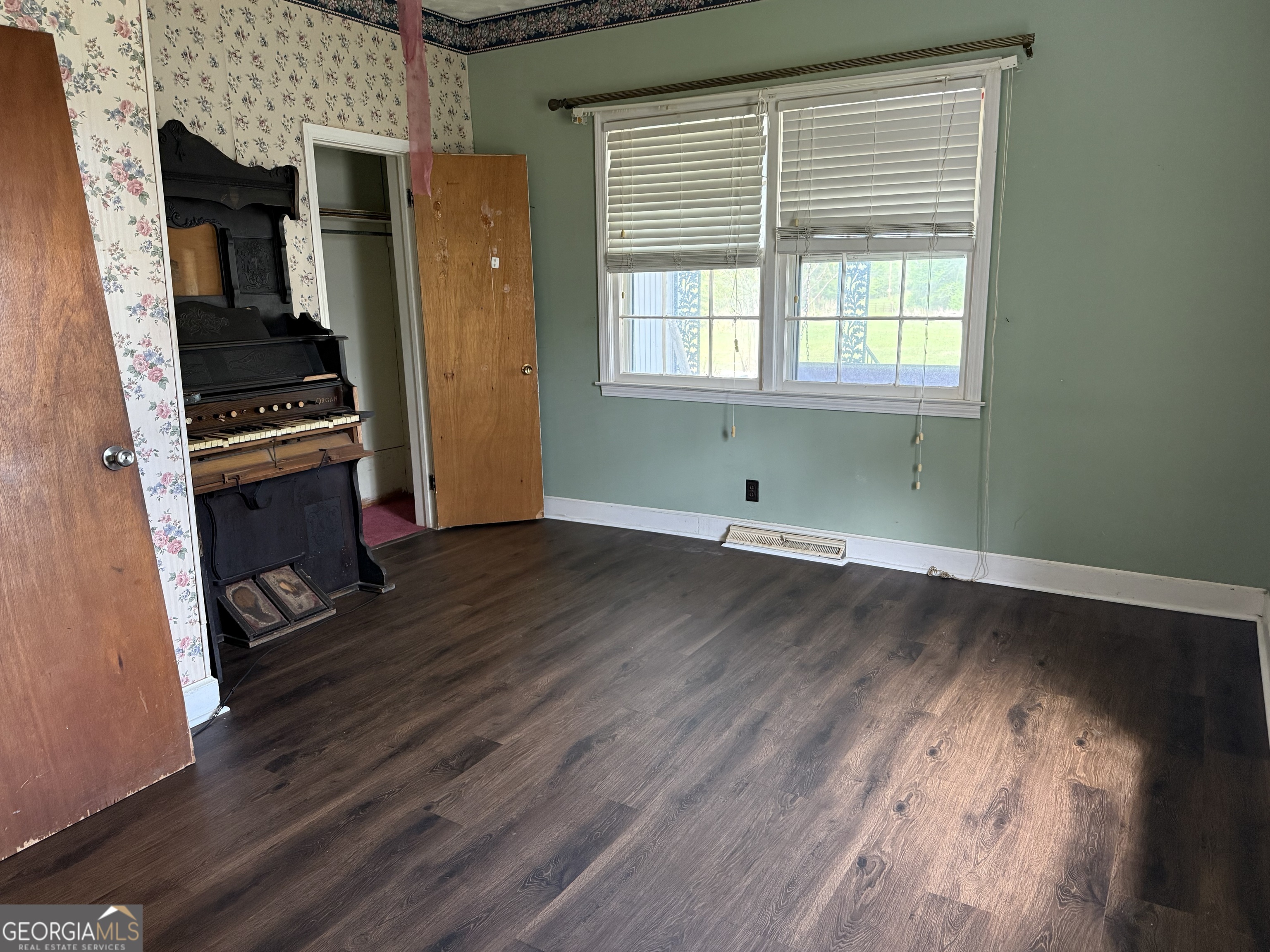 641 S Masonic Street Millen GA 30442