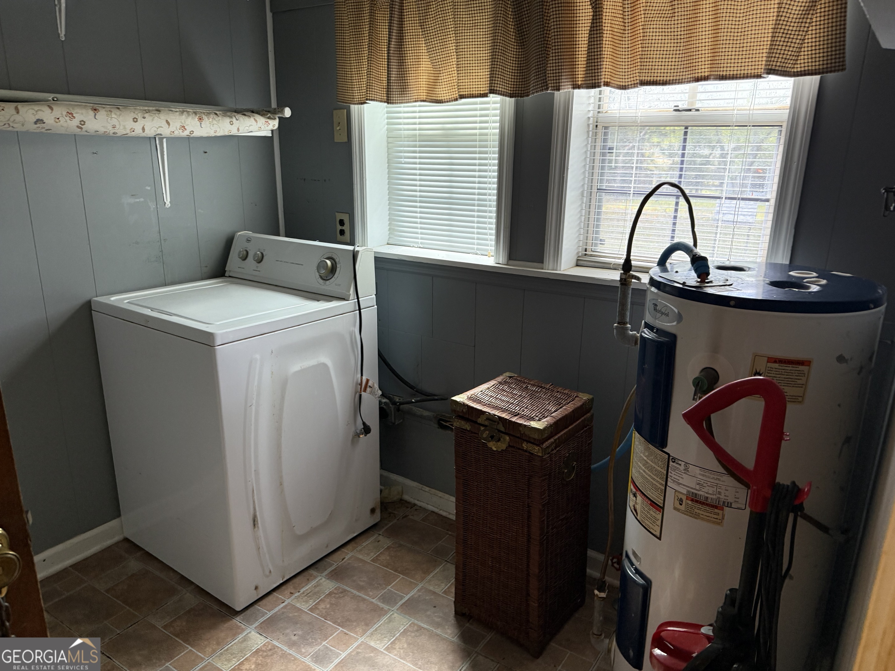641 S Masonic Street Millen GA 30442
