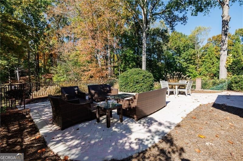 9390 Colonnade Trail Johns Creek GA 30022