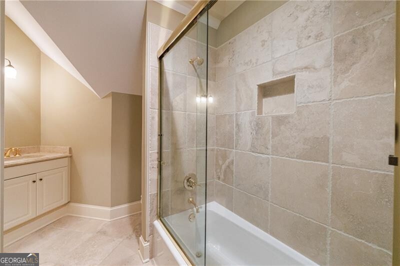 9390 Colonnade Trail Johns Creek GA 30022