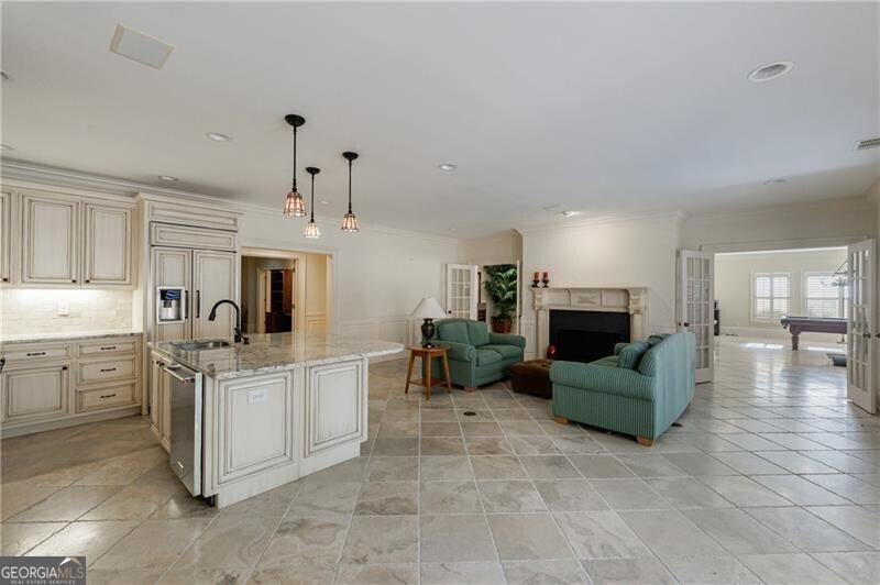 9390 Colonnade Trail Johns Creek GA 30022