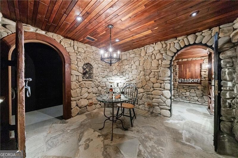 9390 Colonnade Trail Johns Creek GA 30022