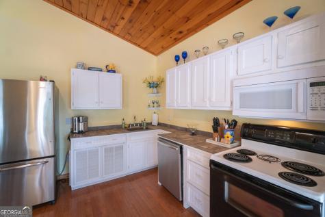69 Greystone Drive Cleveland GA 30528