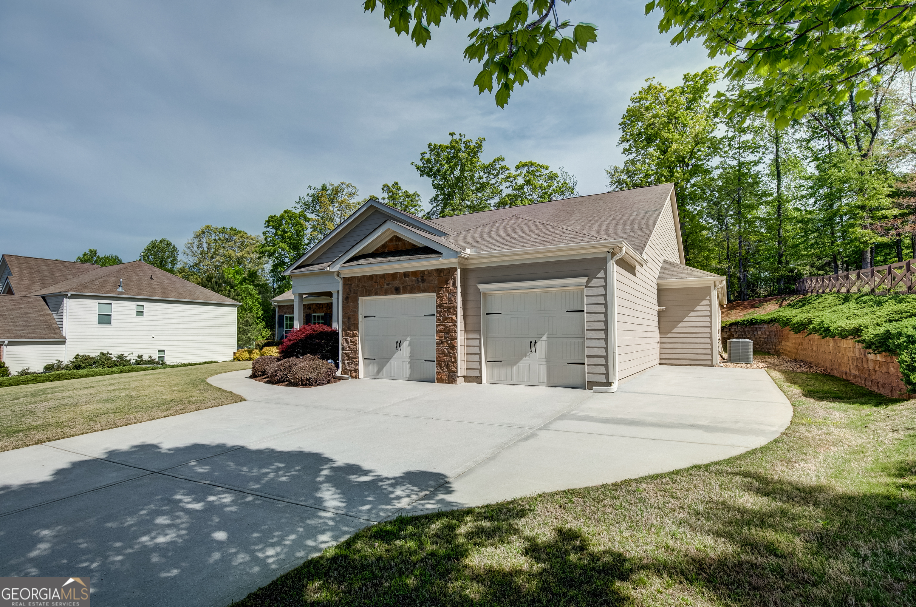 235 Renwick Drive Senoia GA 30276