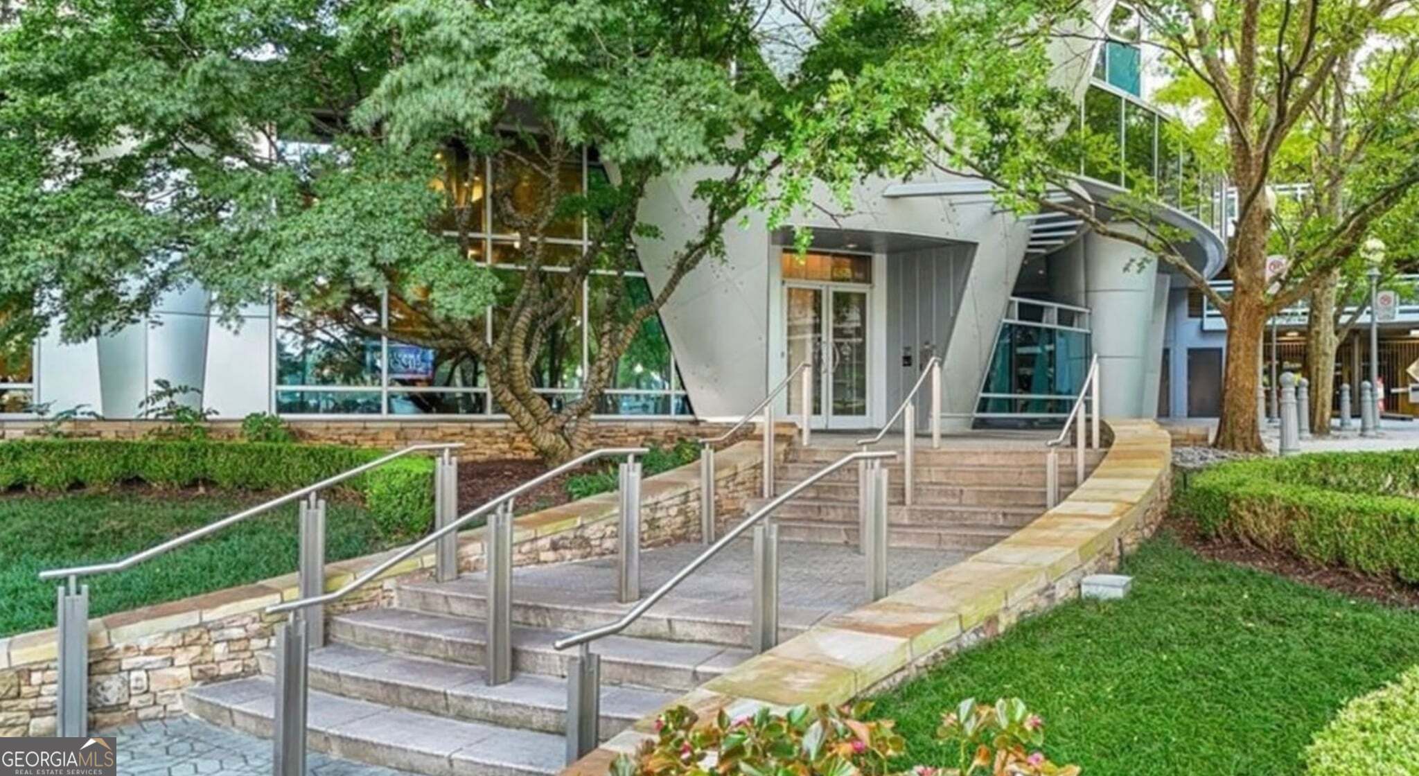3338 Peachtree Road NE Atlanta GA 30326