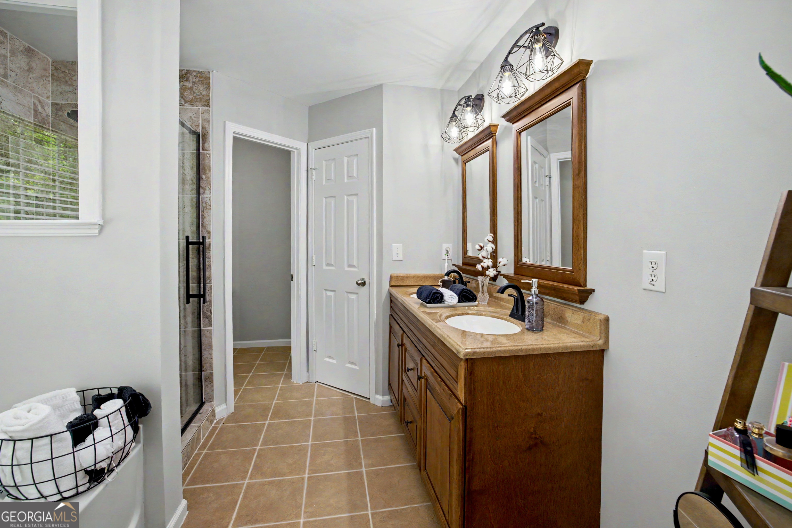 15 Nash Lane Newnan GA 30263