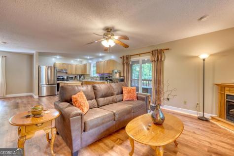 557 Grayce Lane Hiawassee GA 30546