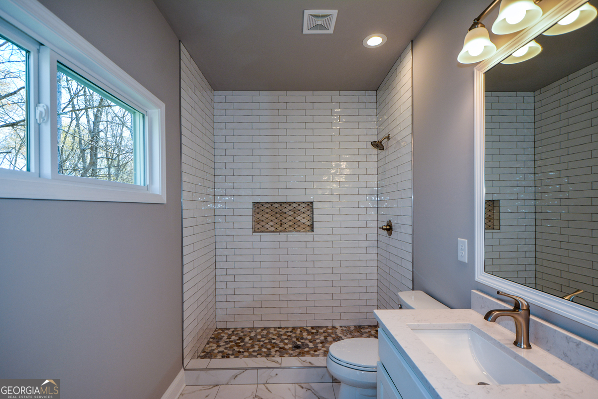 1816 Jessica Way Winder GA 30680