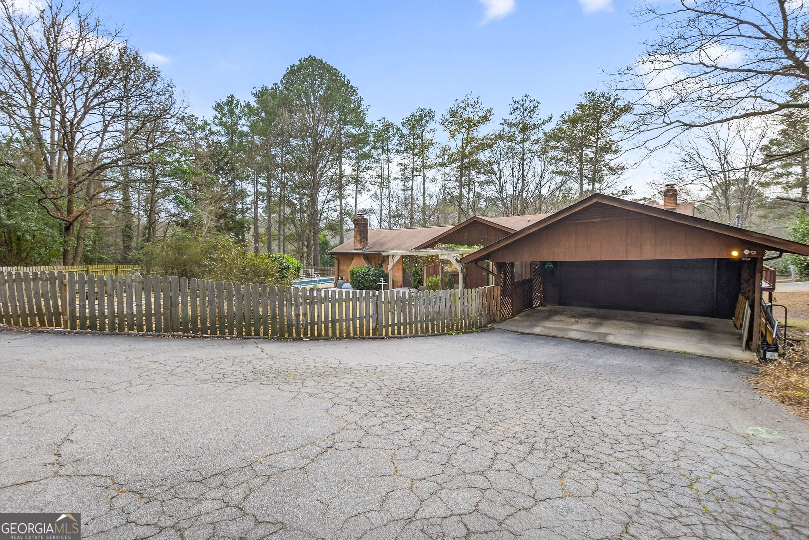 220 Tanglewood Drive Athens GA 30606