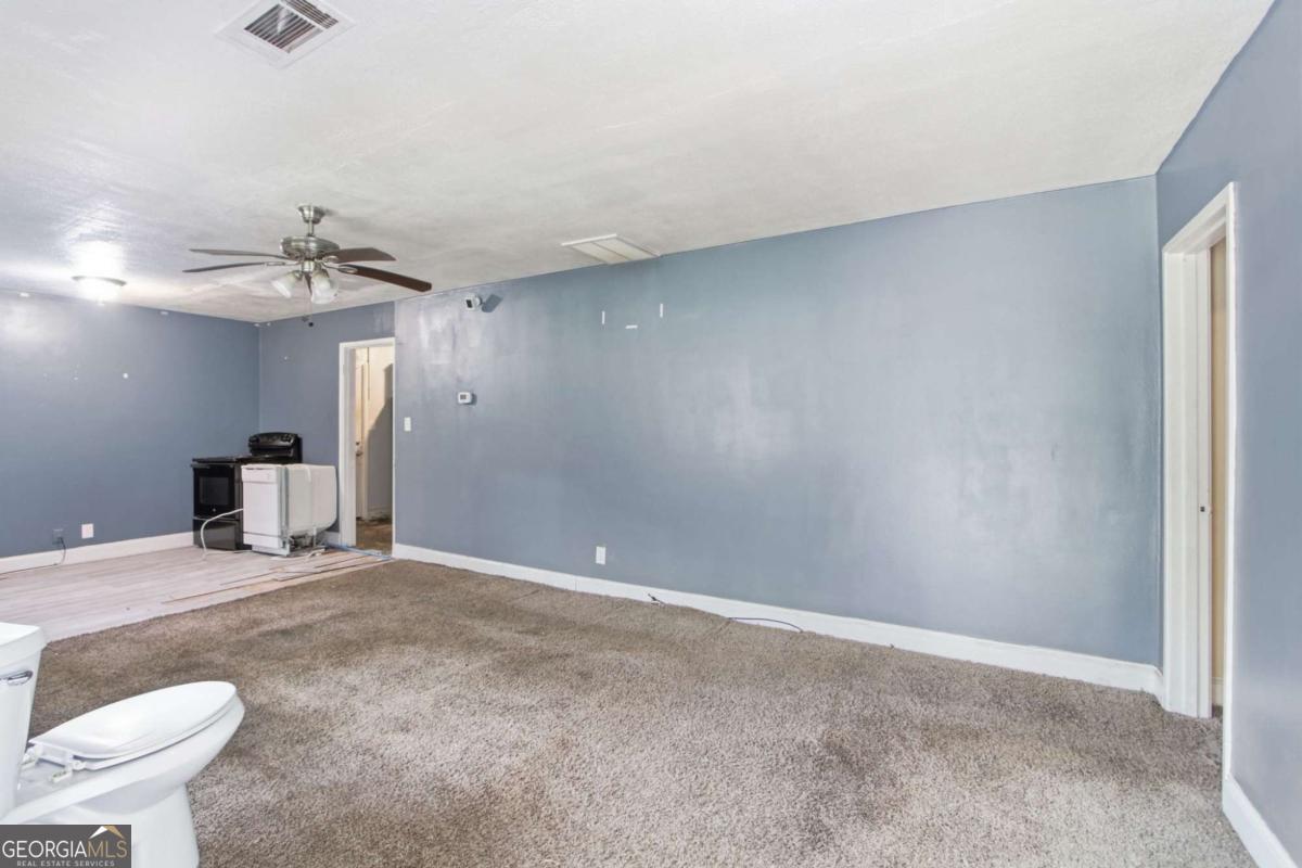 2079 Woodberry Avenue Atlanta GA 30344