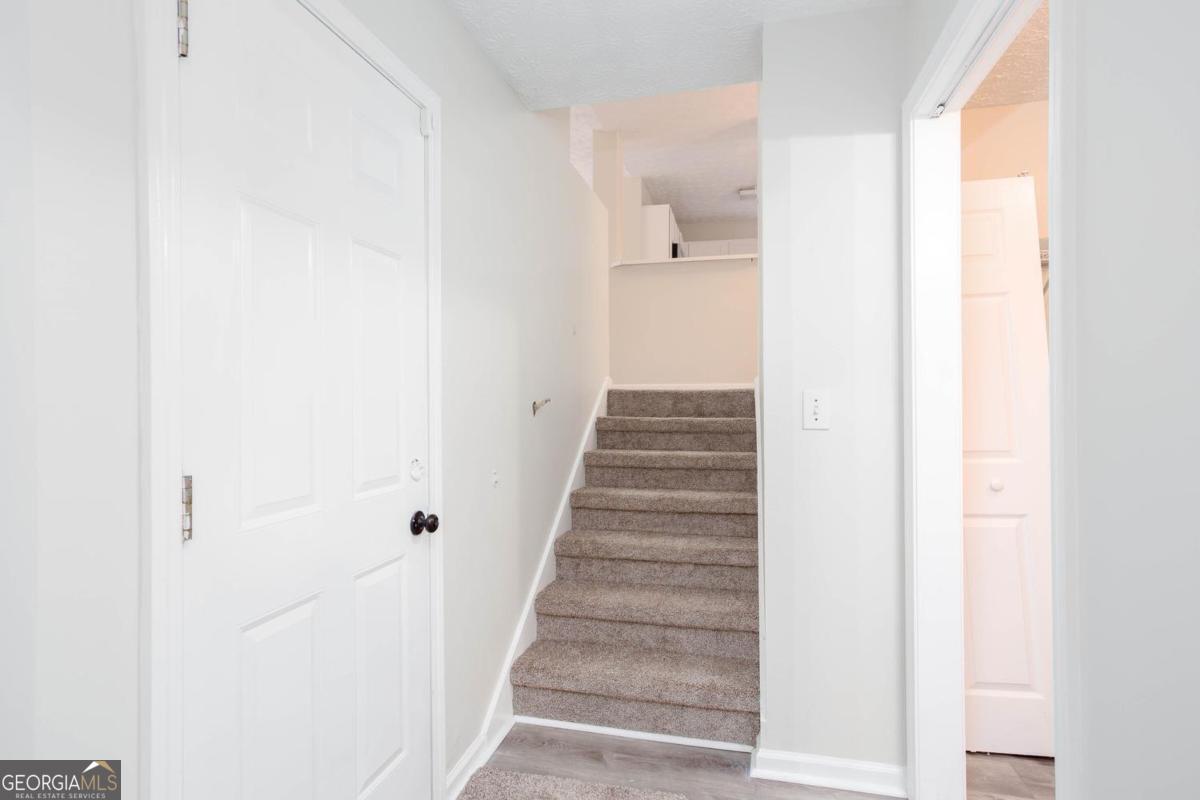 1077 Athena Court Acworth GA 30101