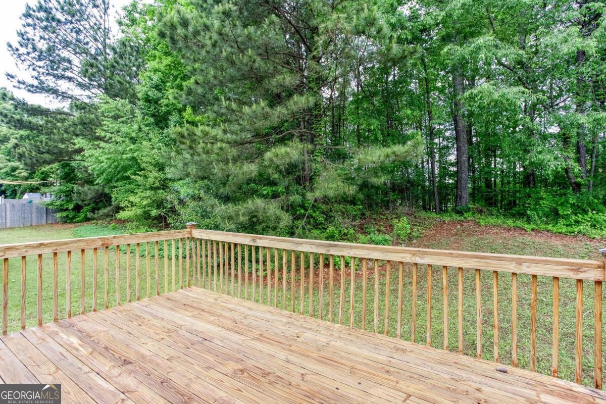 1077 Athena Court Acworth GA 30101
