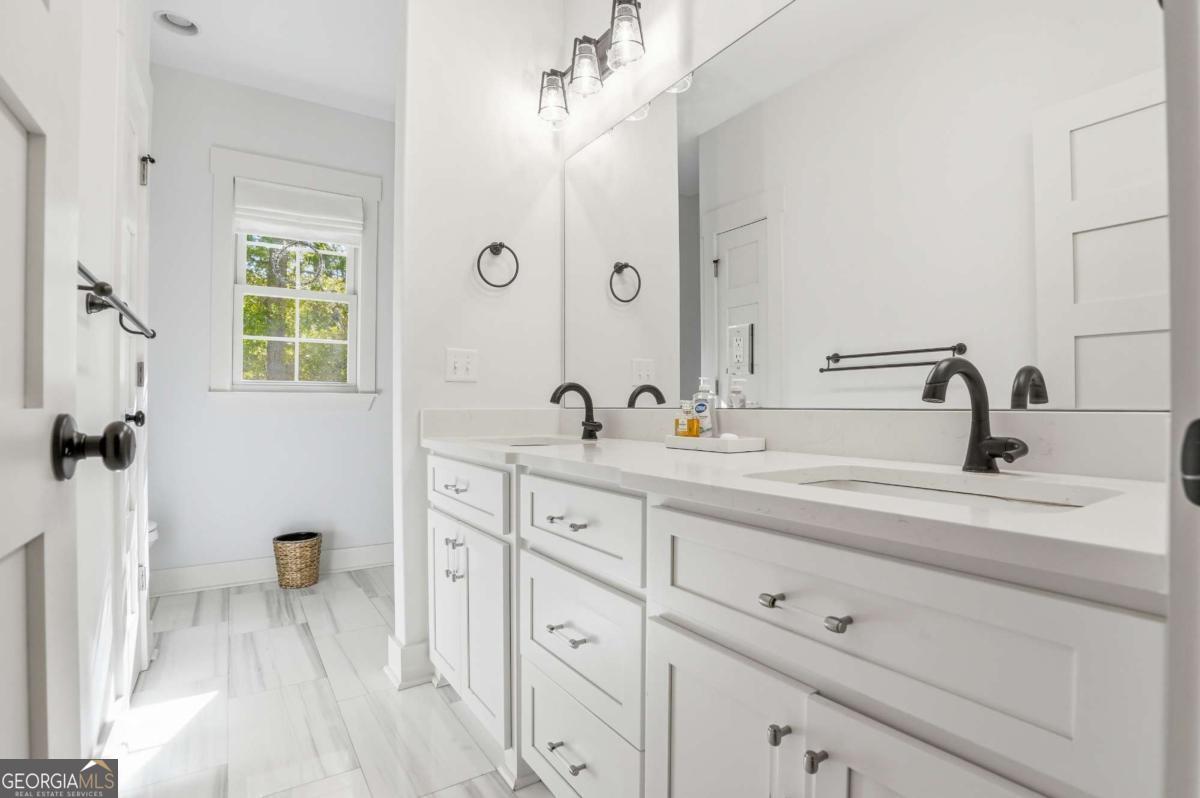 134 St Andrews Glen Waverly GA 31565