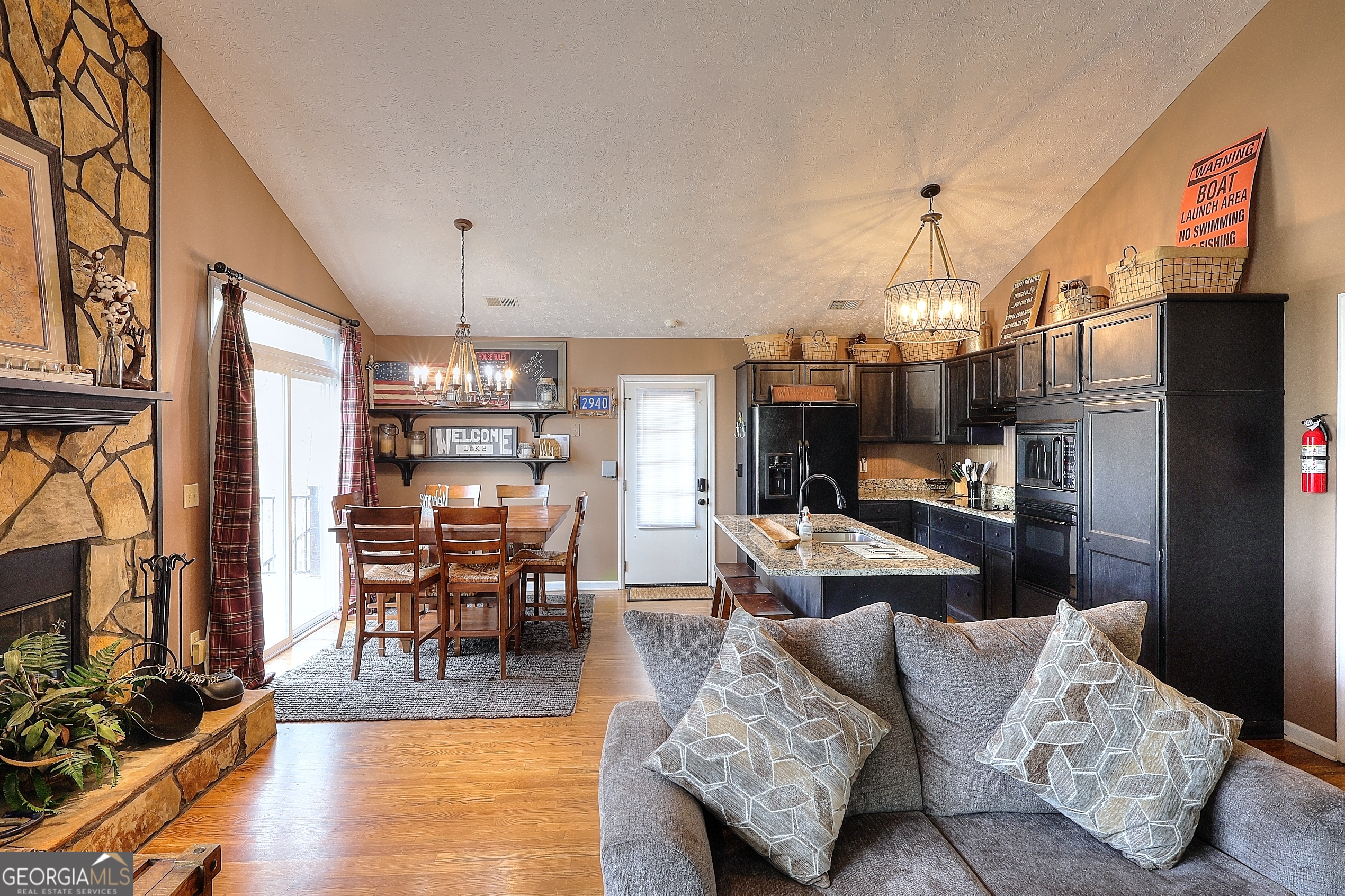 377 E River Bend Drive Eatonton GA 31024