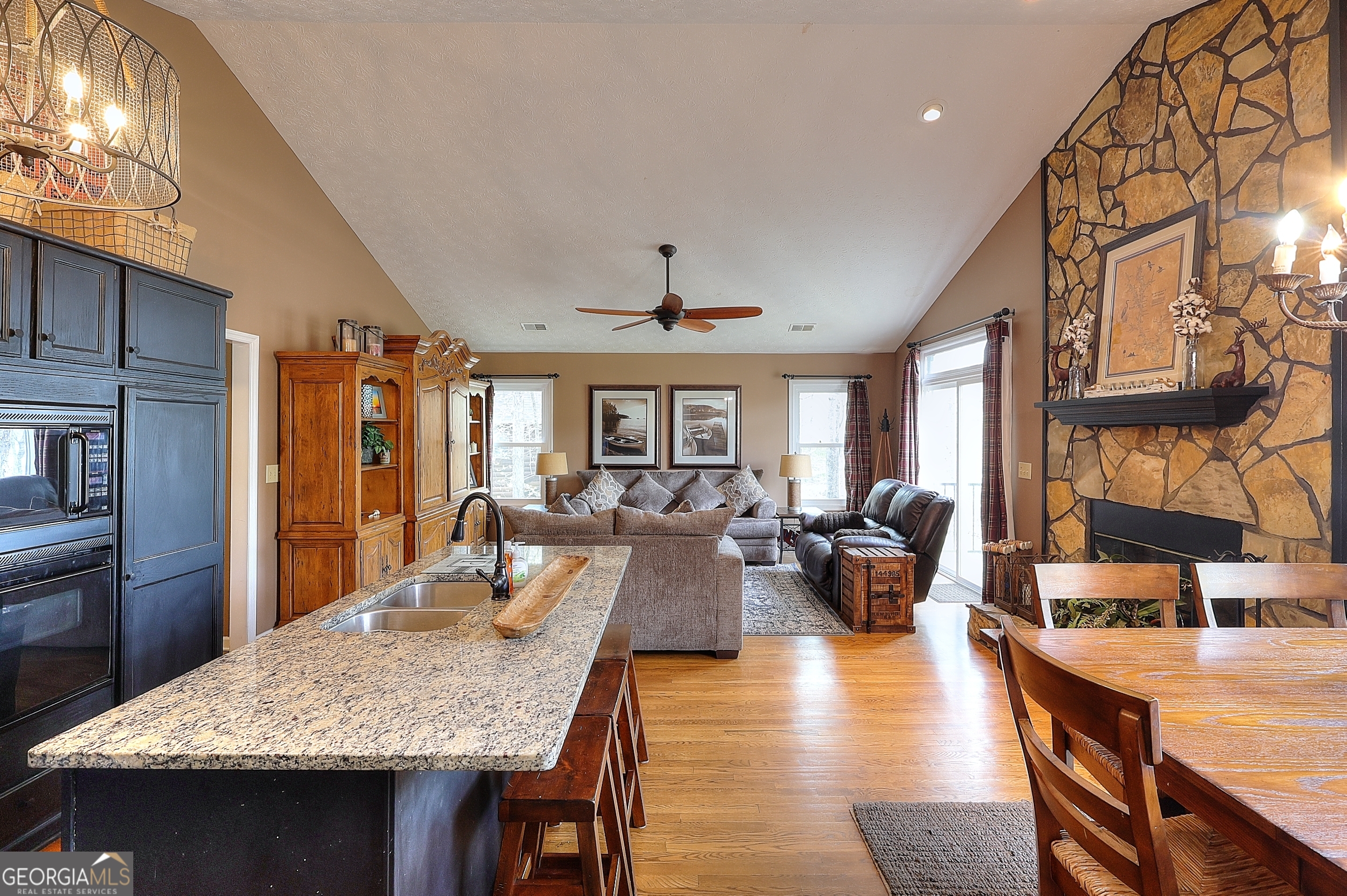 377 E River Bend Drive Eatonton GA 31024