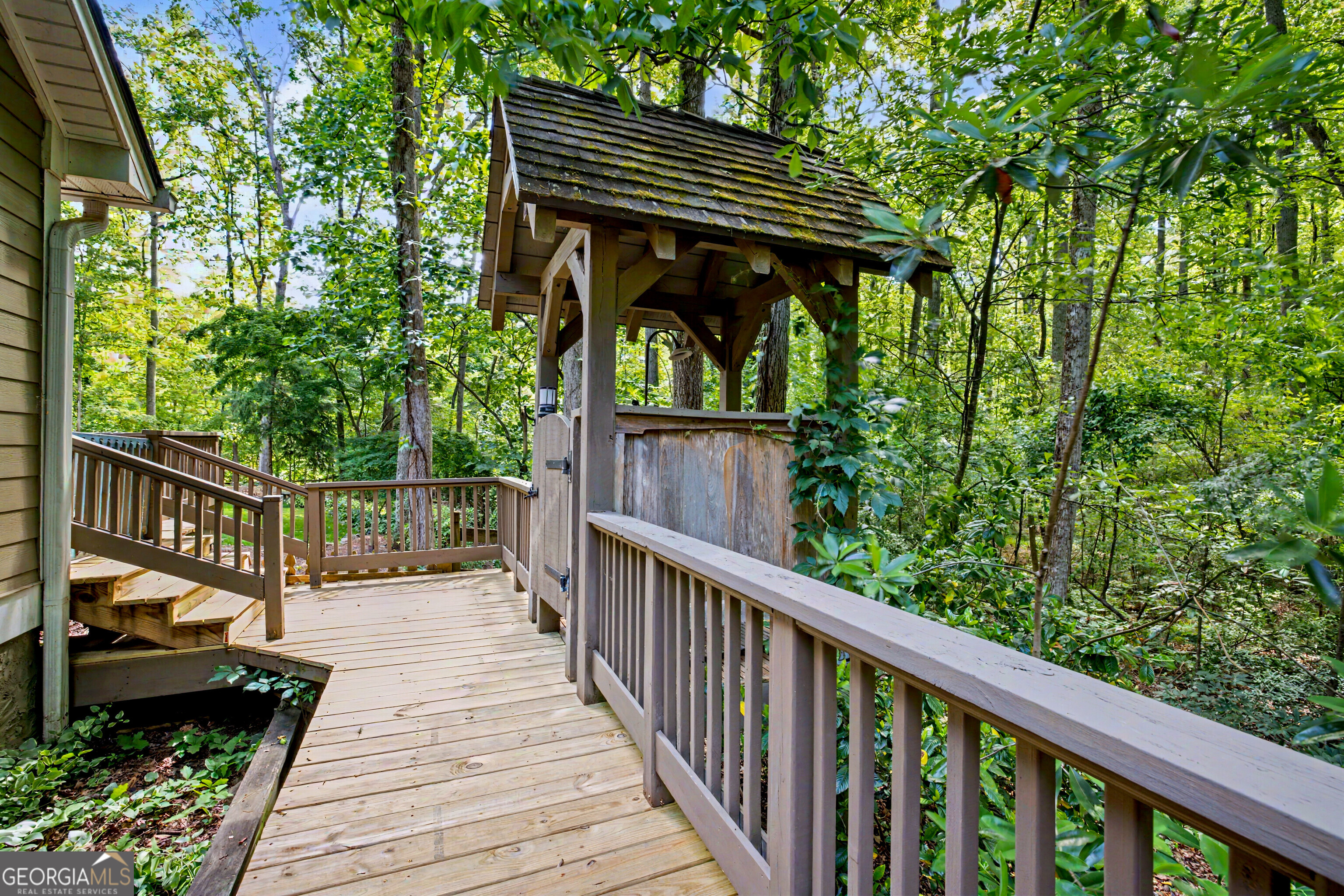 893 Happy Valley Circle Newnan GA 30263
