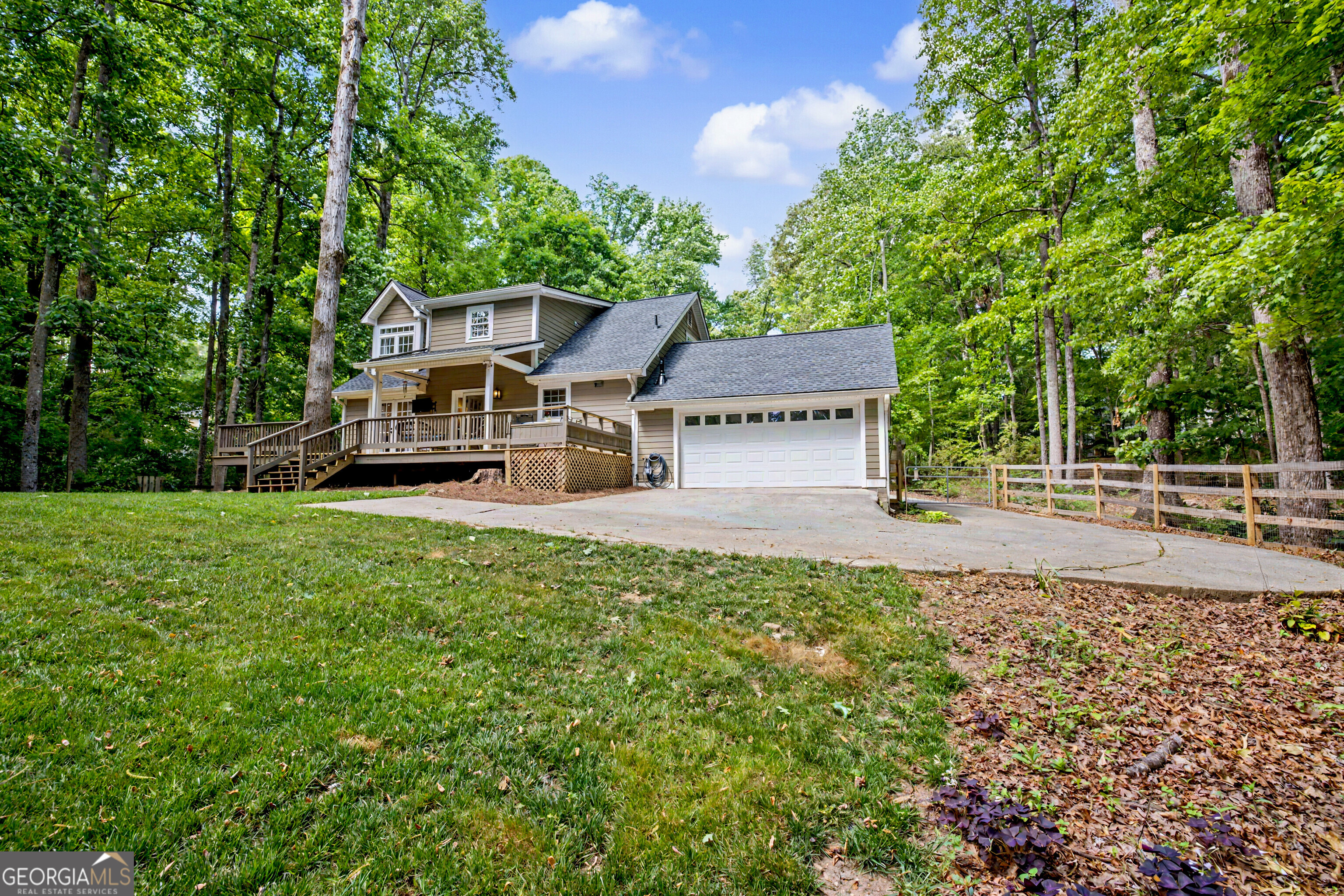 893 Happy Valley Circle Newnan GA 30263
