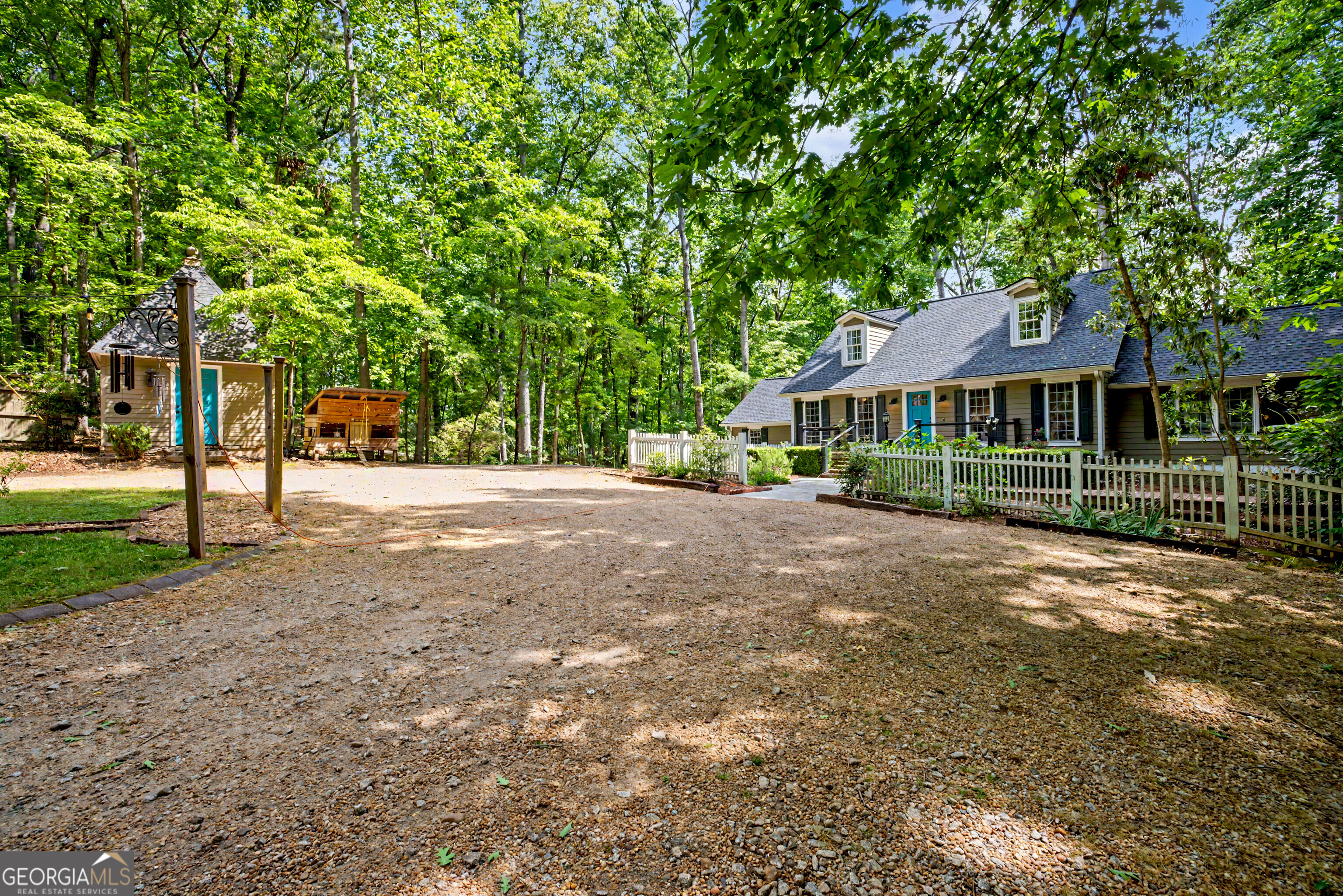 893 Happy Valley Circle Newnan GA 30263