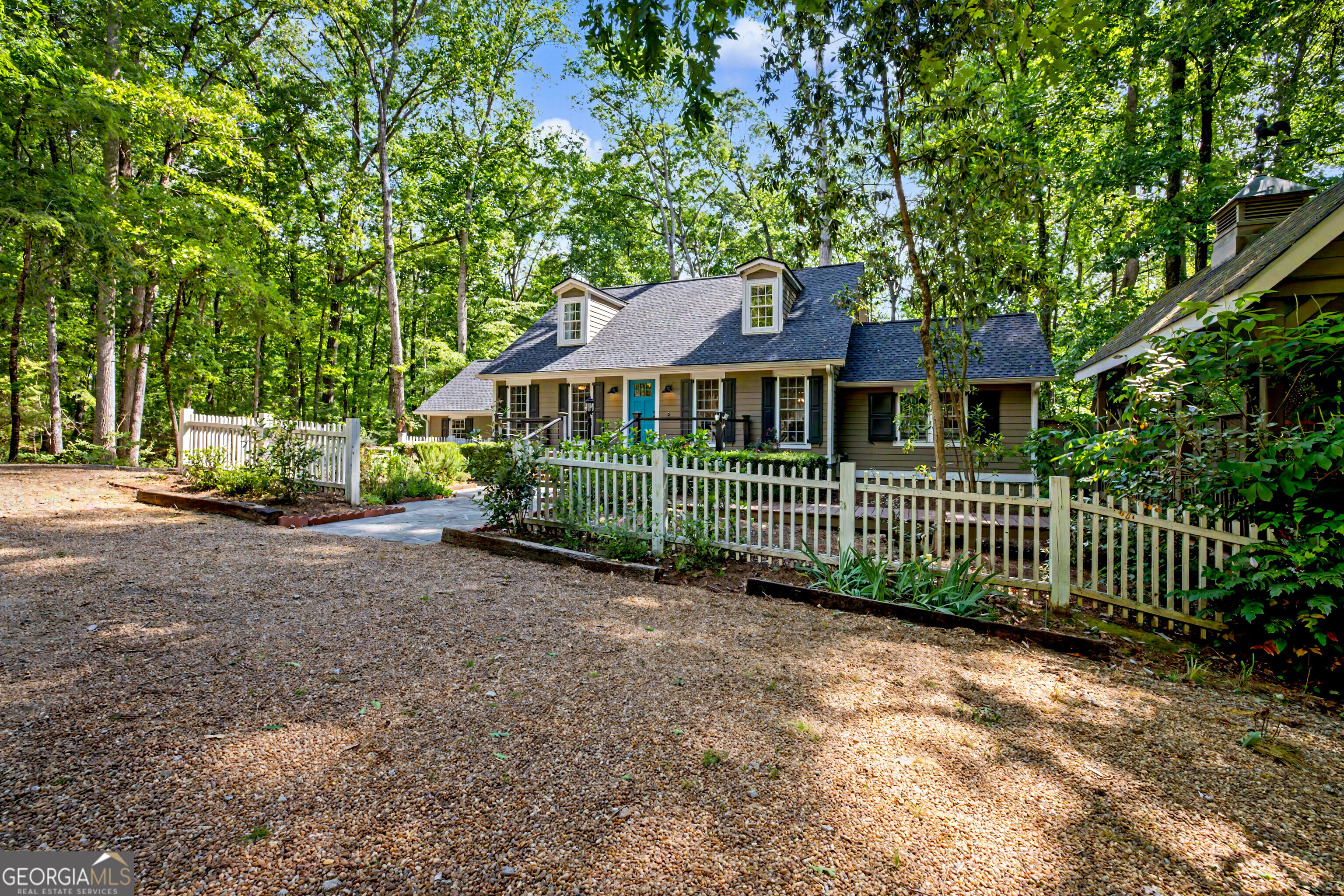 893 Happy Valley Circle Newnan GA 30263