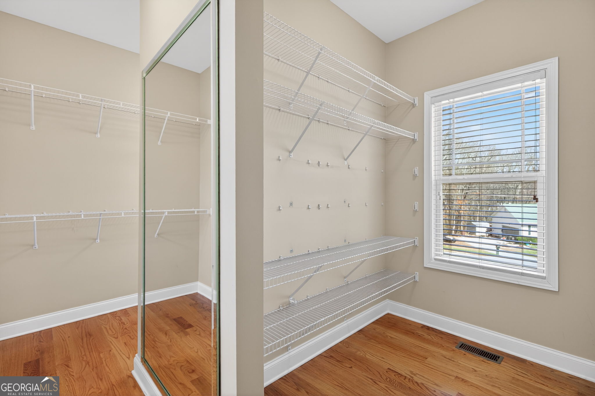 8967 Midlothian Court Winston GA 30187