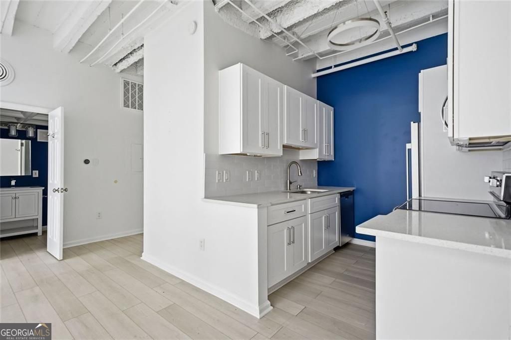 32 Peachtree Street NW Atlanta GA 30303