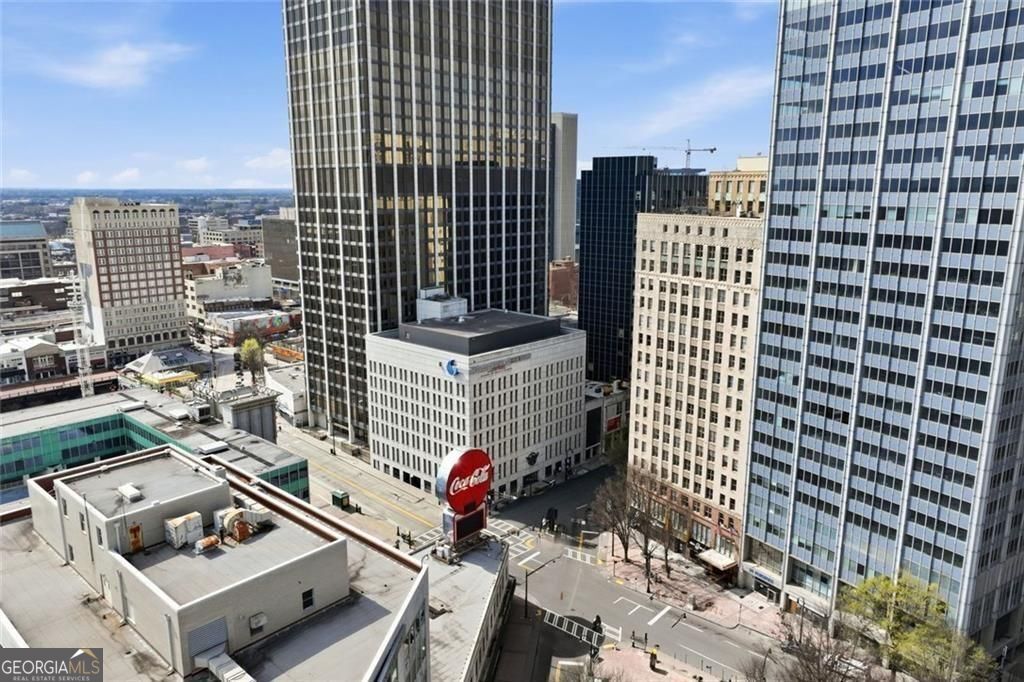 32 Peachtree Street NW Atlanta GA 30303