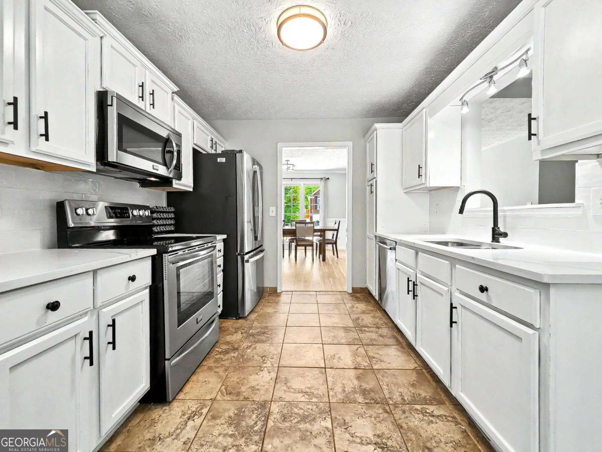 74 Crestview Lane Dallas GA 30157