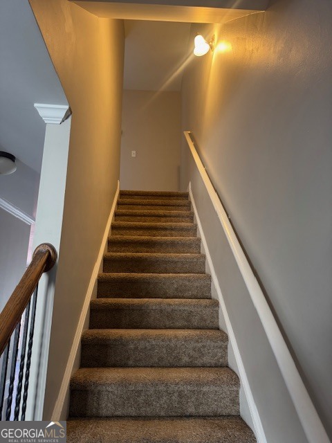 9052 Bayross Circle East Point GA 30344