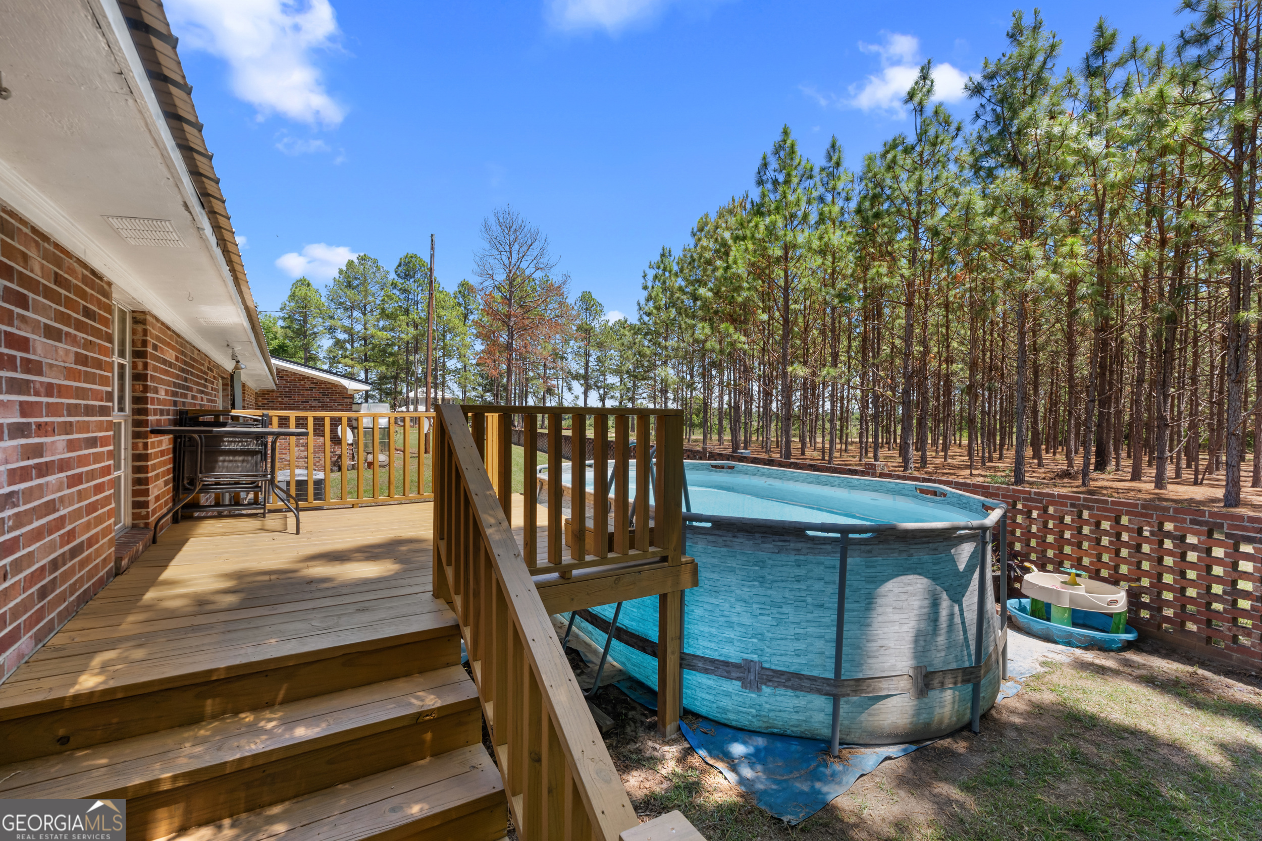4562 Gip Road Millen GA 30442