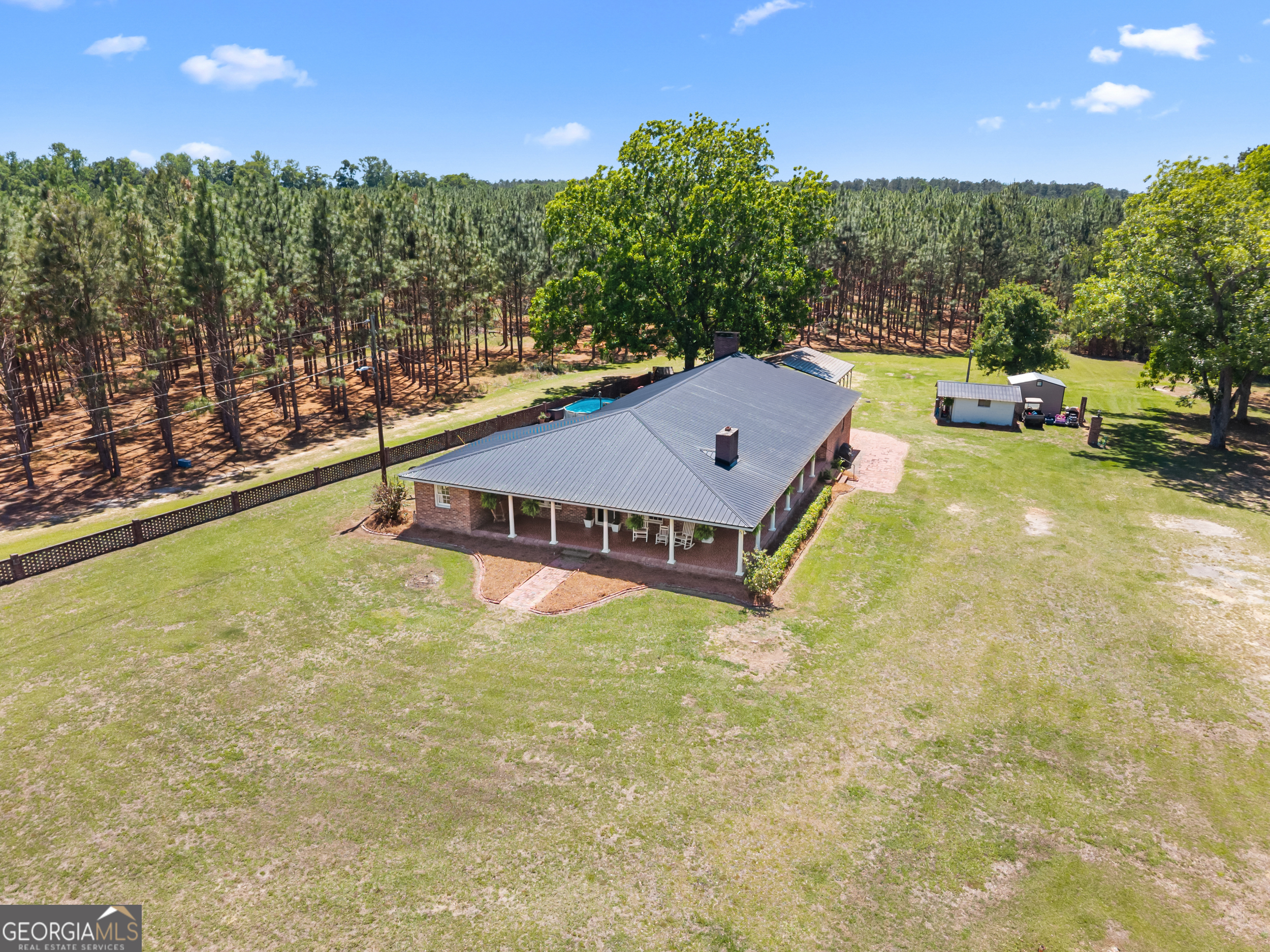 4562 Gip Road Millen GA 30442