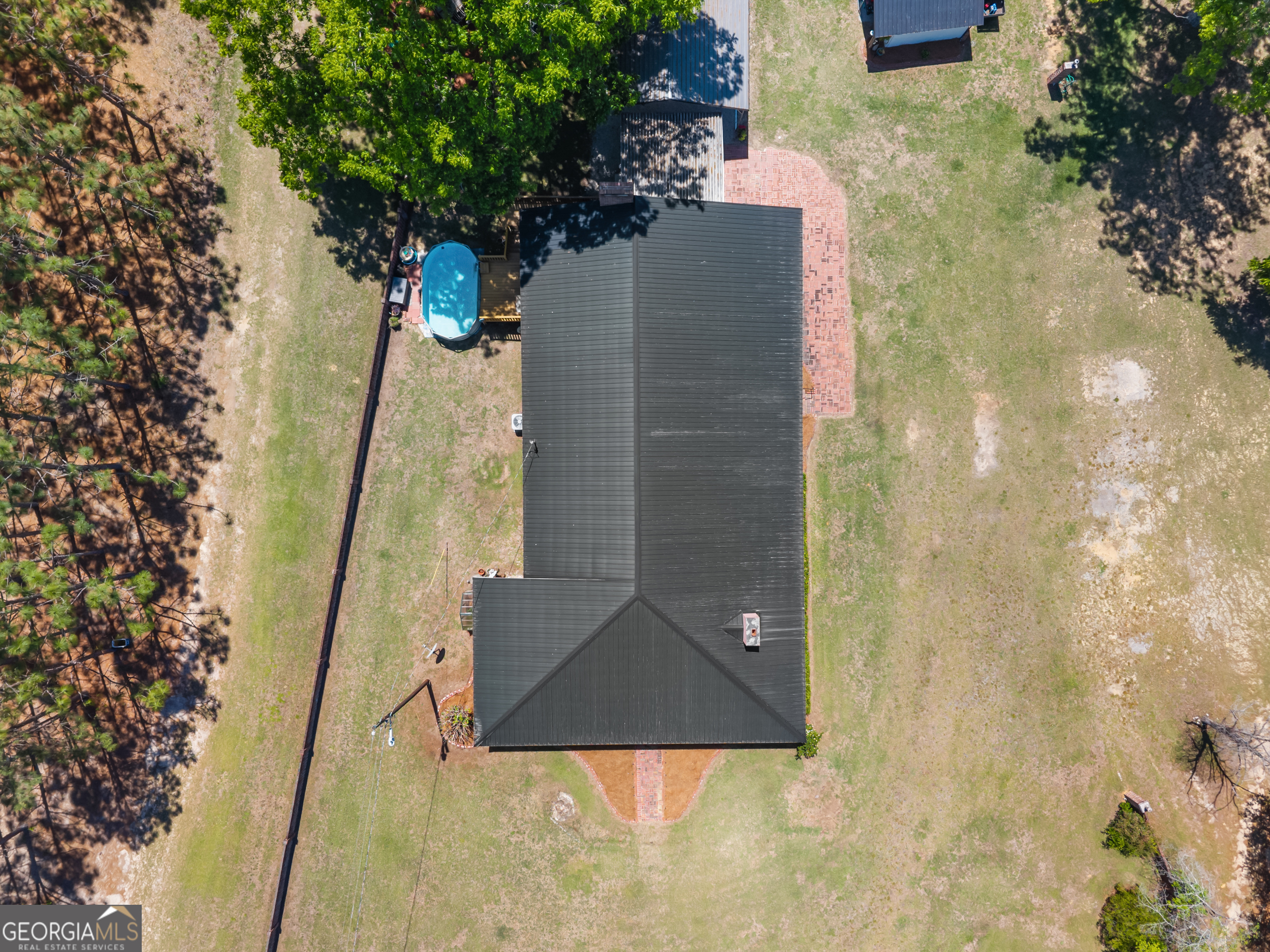 4562 Gip Road Millen GA 30442