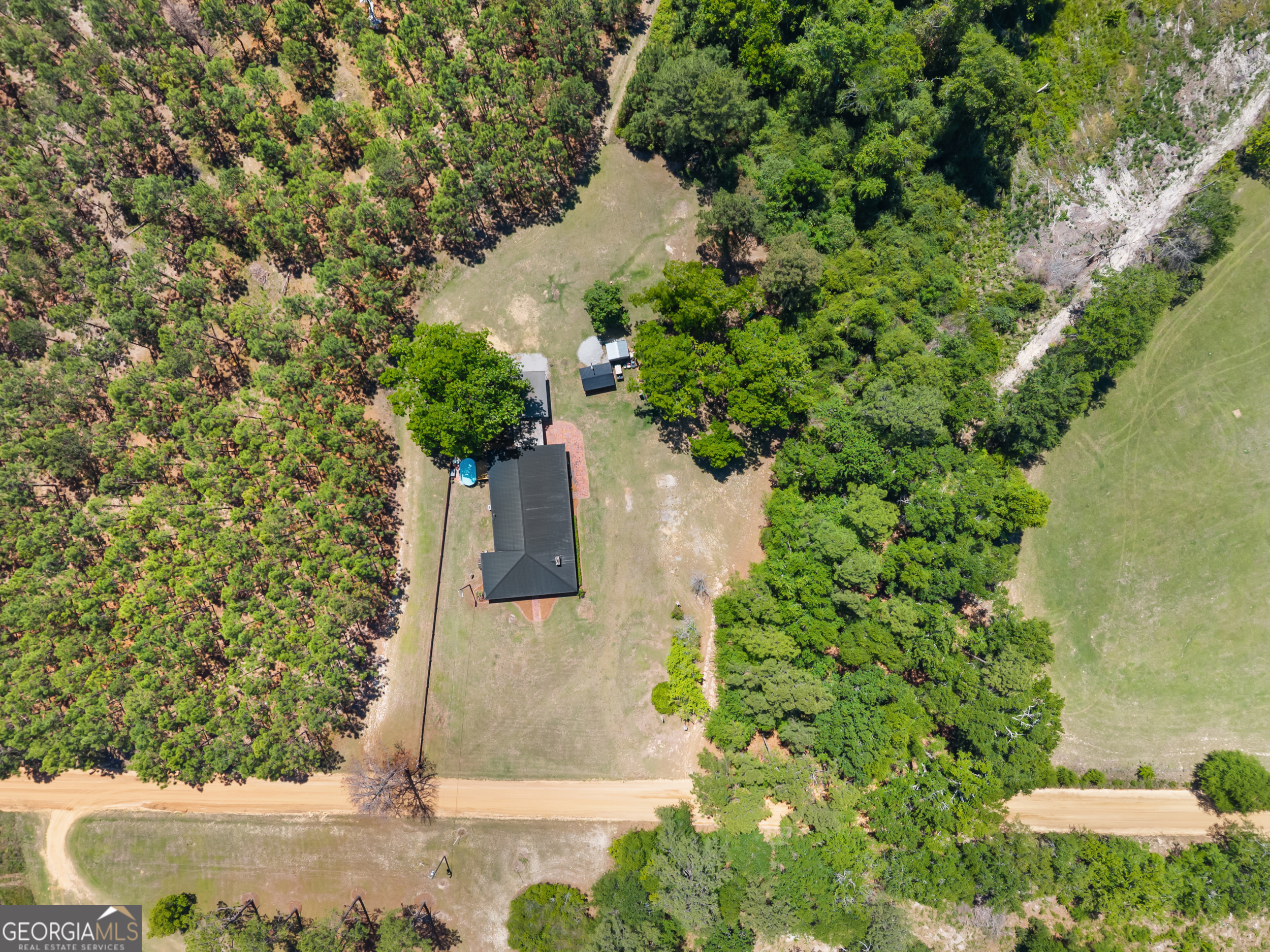 4562 Gip Road Millen GA 30442