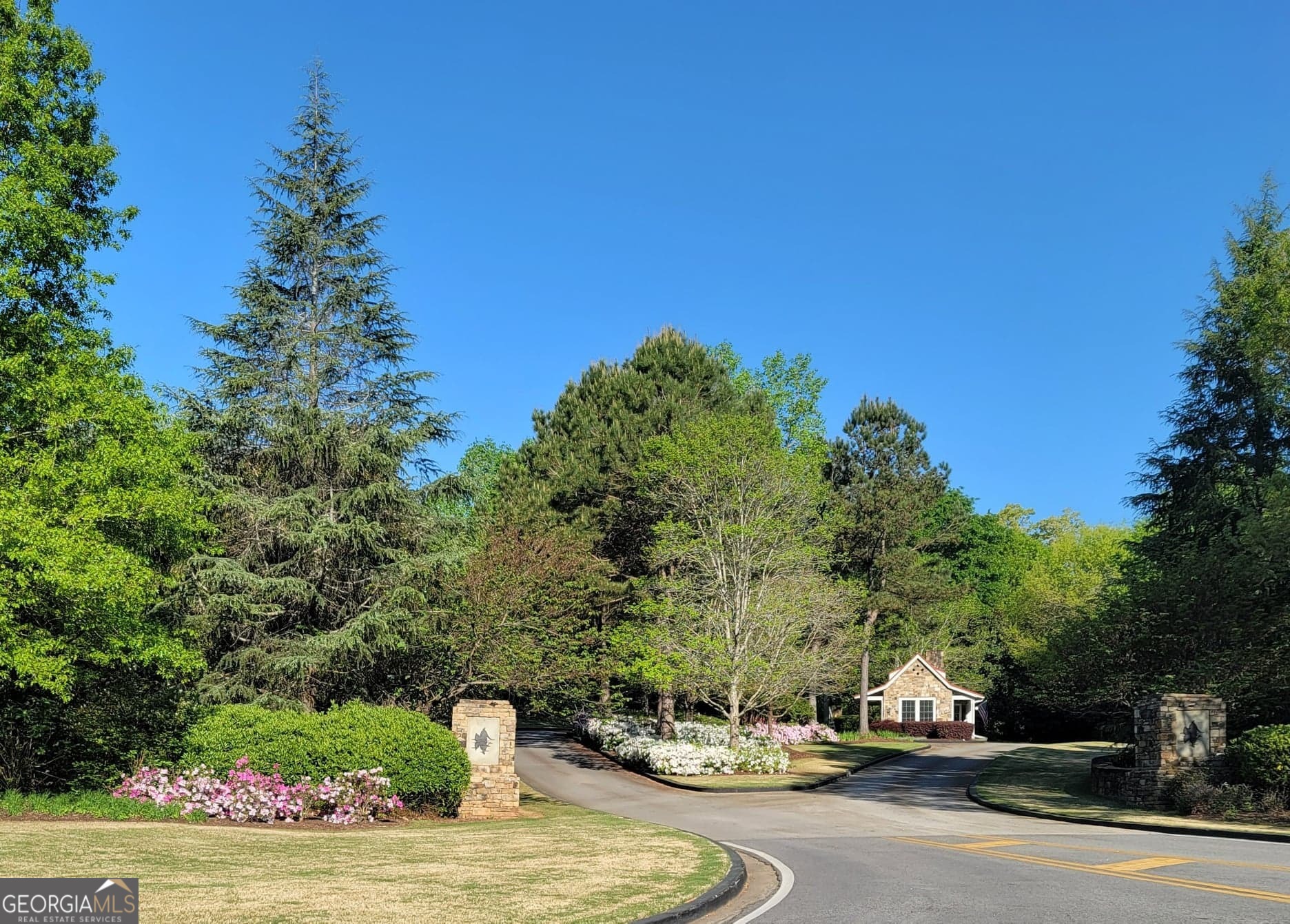 17 Cottage Lane Toccoa GA 30577