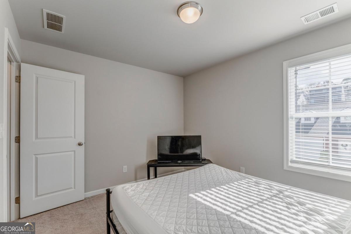 122 Old Mill Calhoun GA 30701