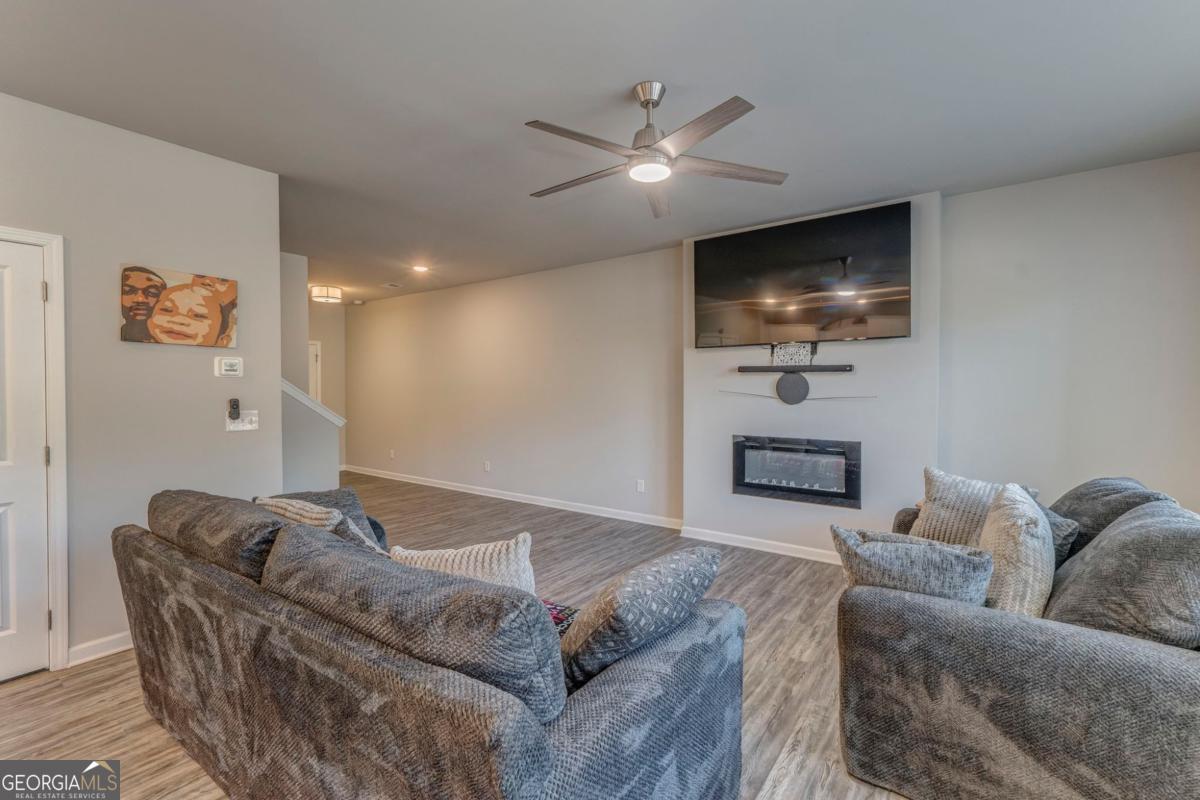 122 Old Mill Calhoun GA 30701