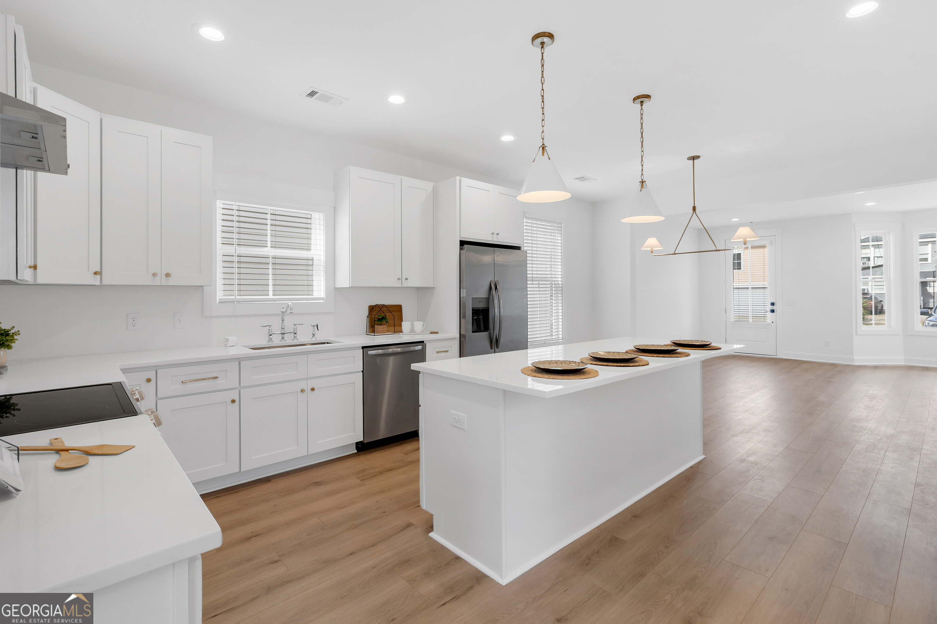 1211 E 34th Street Savannah GA 31404