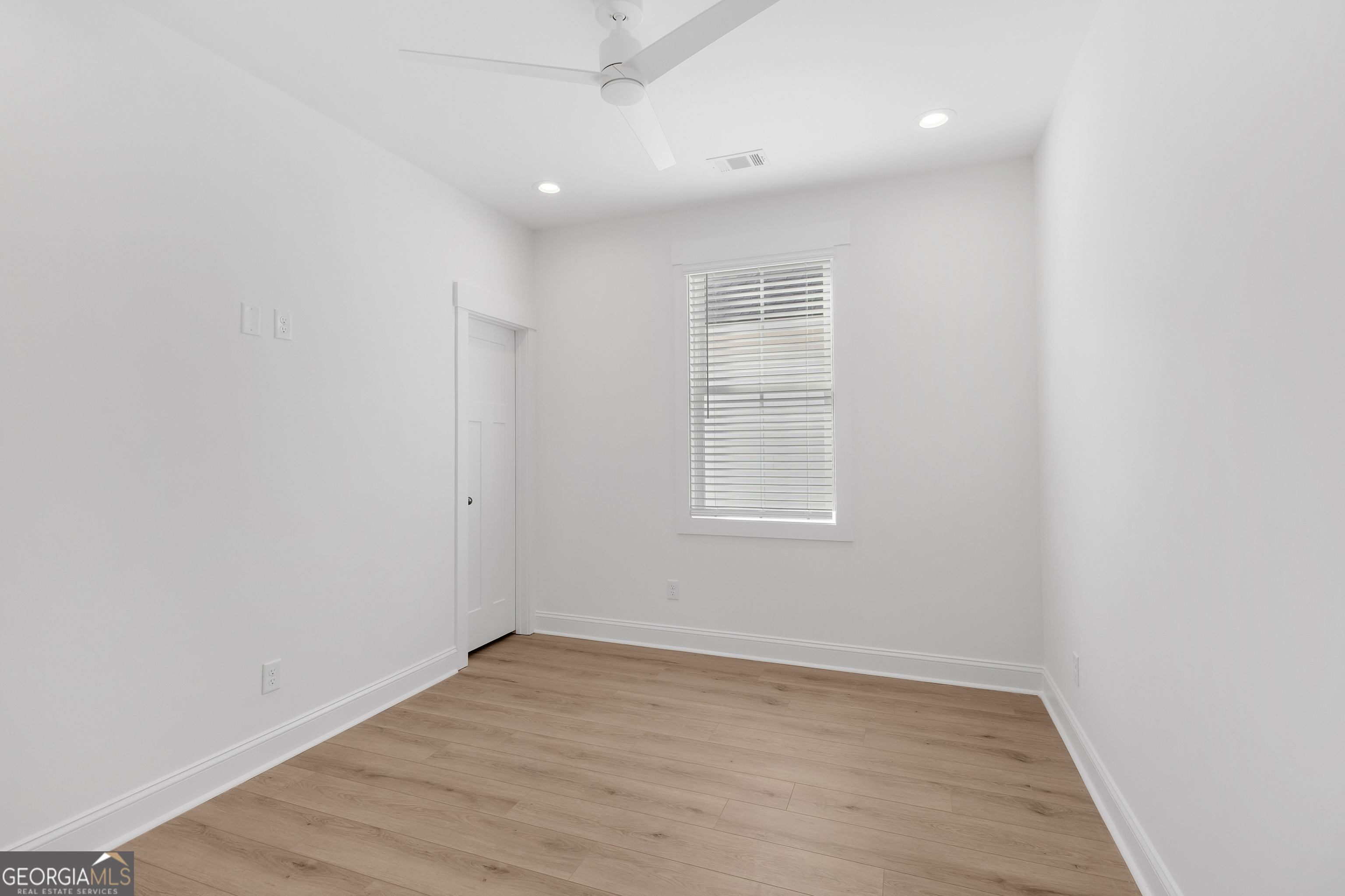 1211 E 34th Street Savannah GA 31404