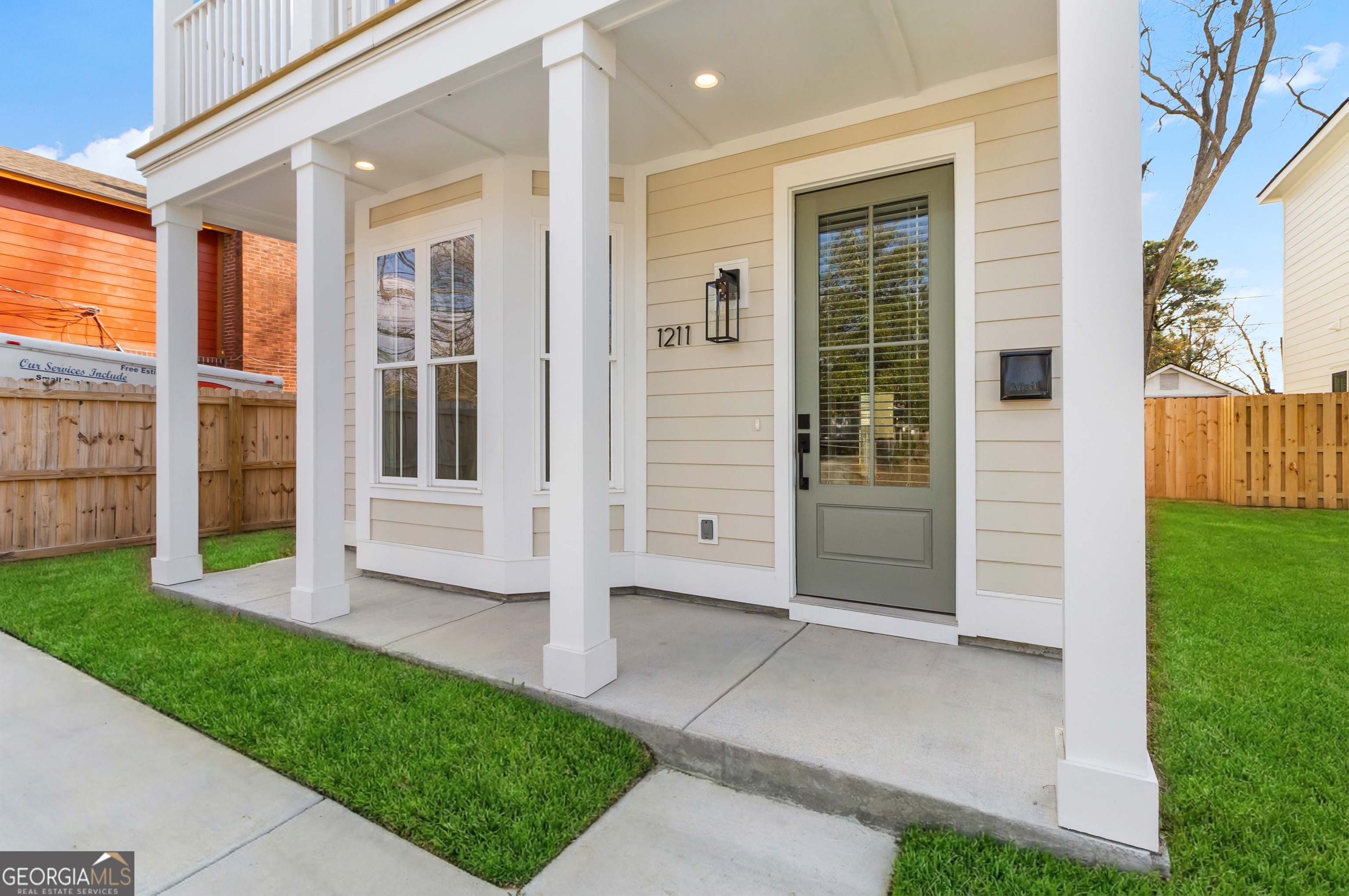1211 E 34th Street Savannah GA 31404