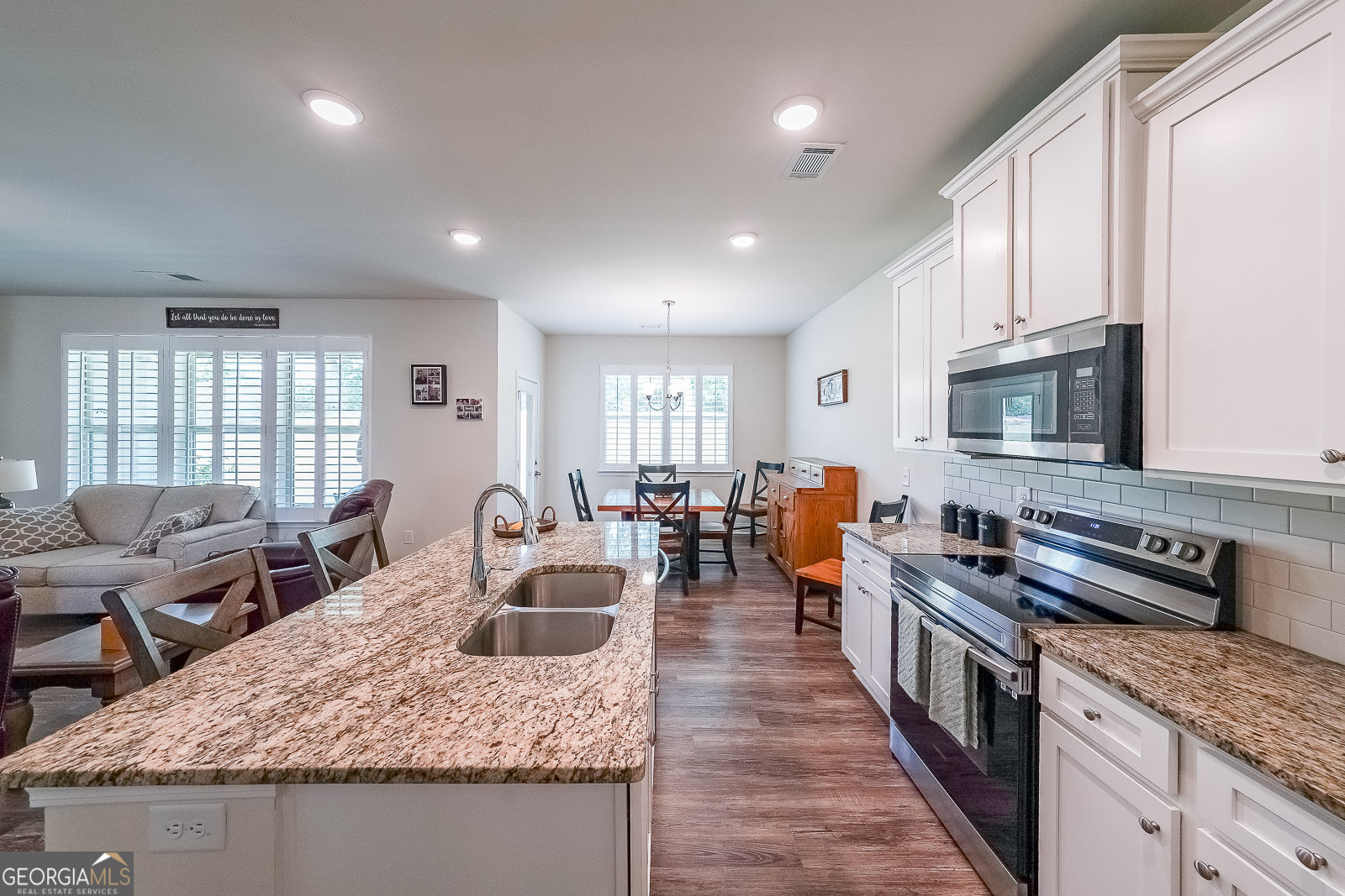 516 Mcginnis Circle Calhoun GA 30701