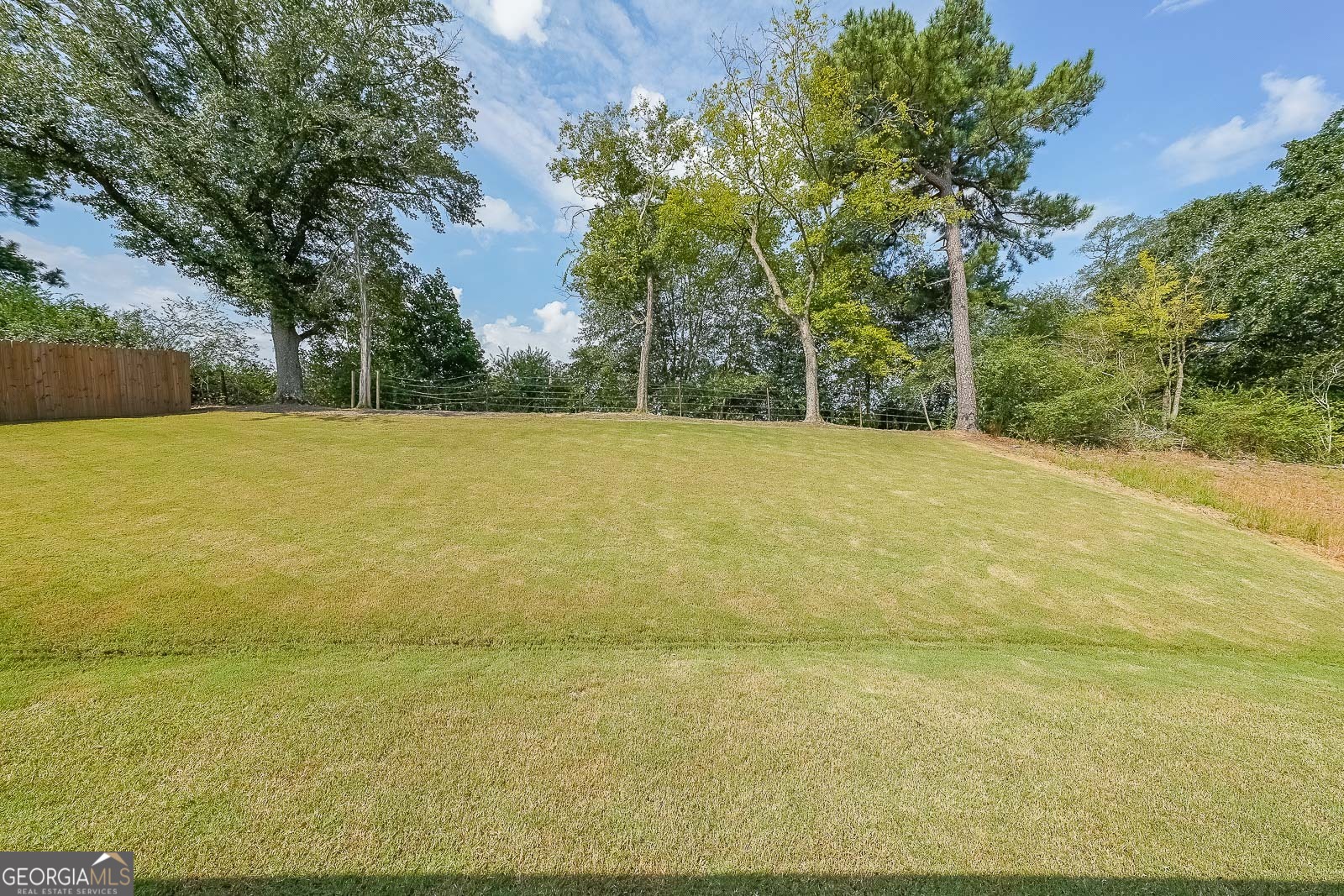 516 Mcginnis Circle Calhoun GA 30701