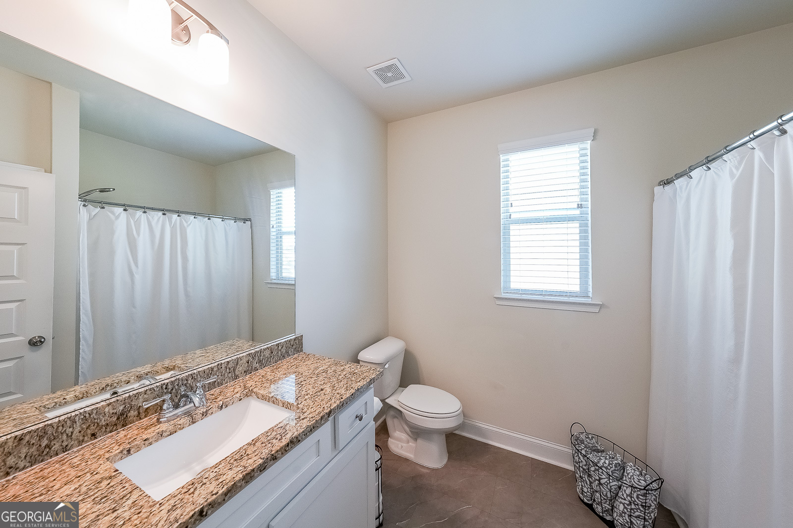 516 Mcginnis Circle Calhoun GA 30701