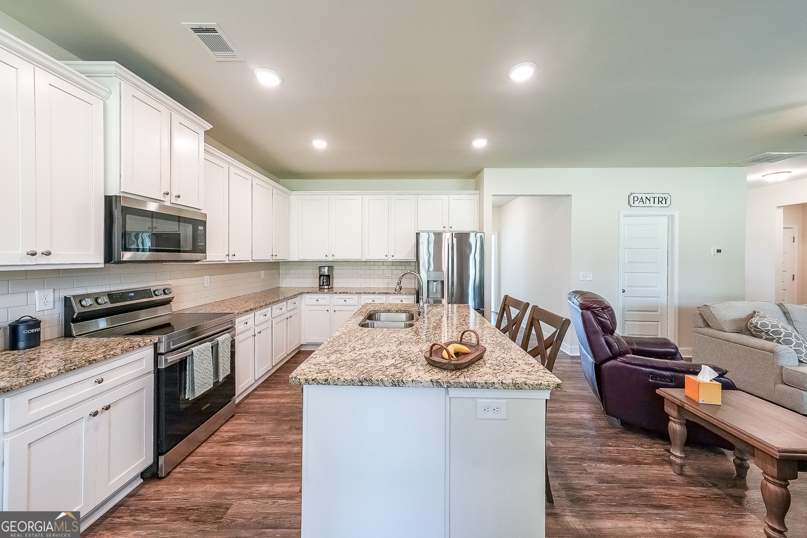 516 Mcginnis Circle Calhoun GA 30701