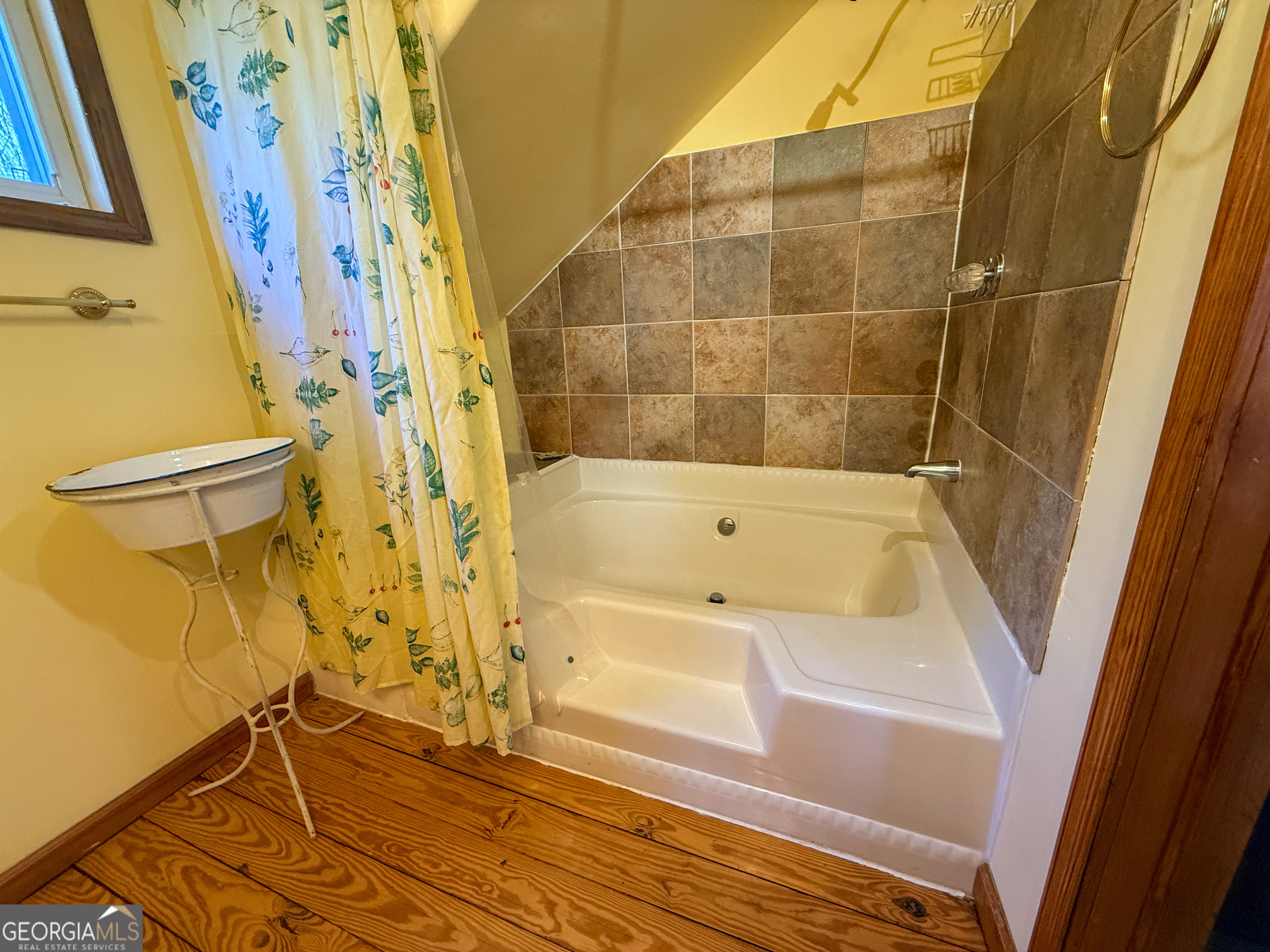 221 Wilson Lane Blairsville GA 30512