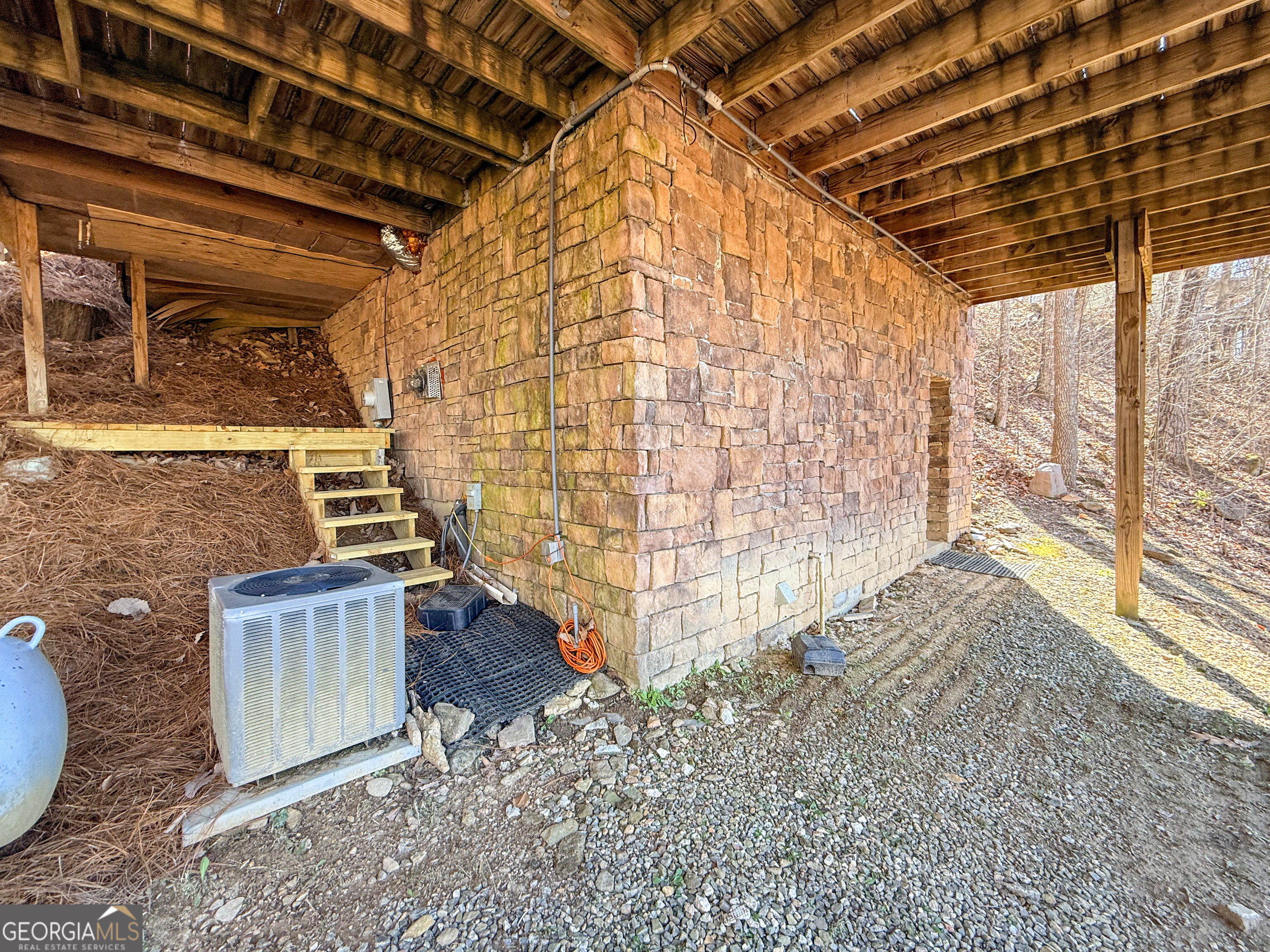 221 Wilson Lane Blairsville GA 30512