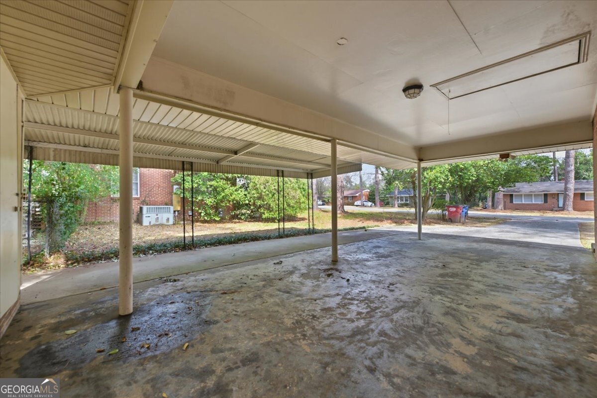 2554 Delano Drive Macon GA 31204